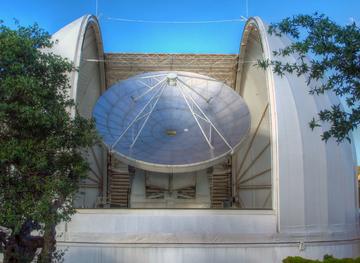 New ALMA prototype dish at Arizona Radio Observatory.